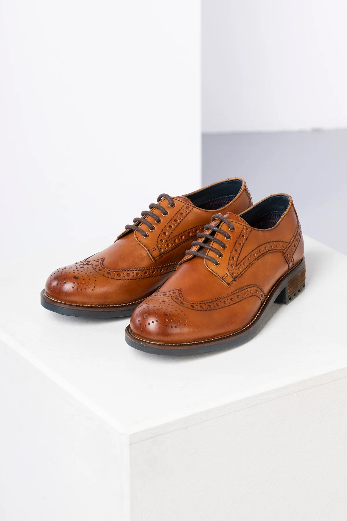 Men's Brogue Shoe - Millington