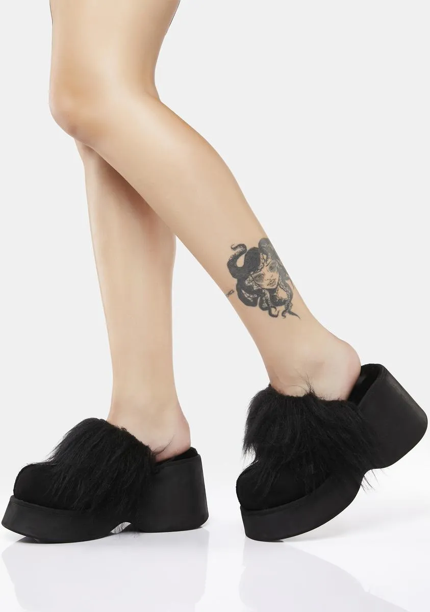 Out Of Focus Faux Fur Clogs