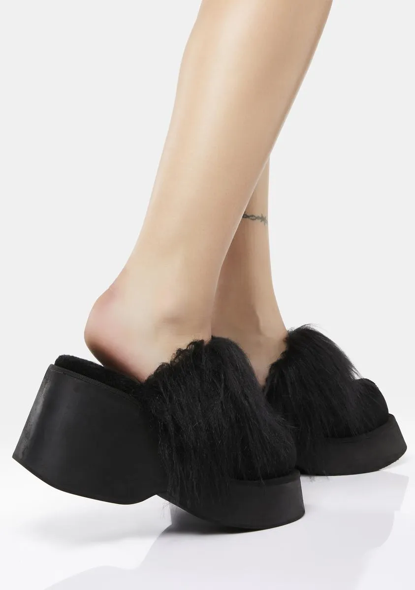 Out Of Focus Faux Fur Clogs