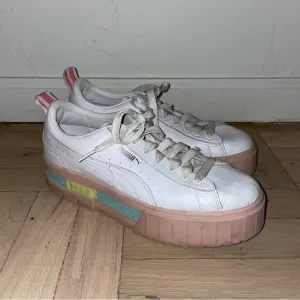 Puma Mayze Pop Bright Heights Chunky Platform Sneakers (W10)