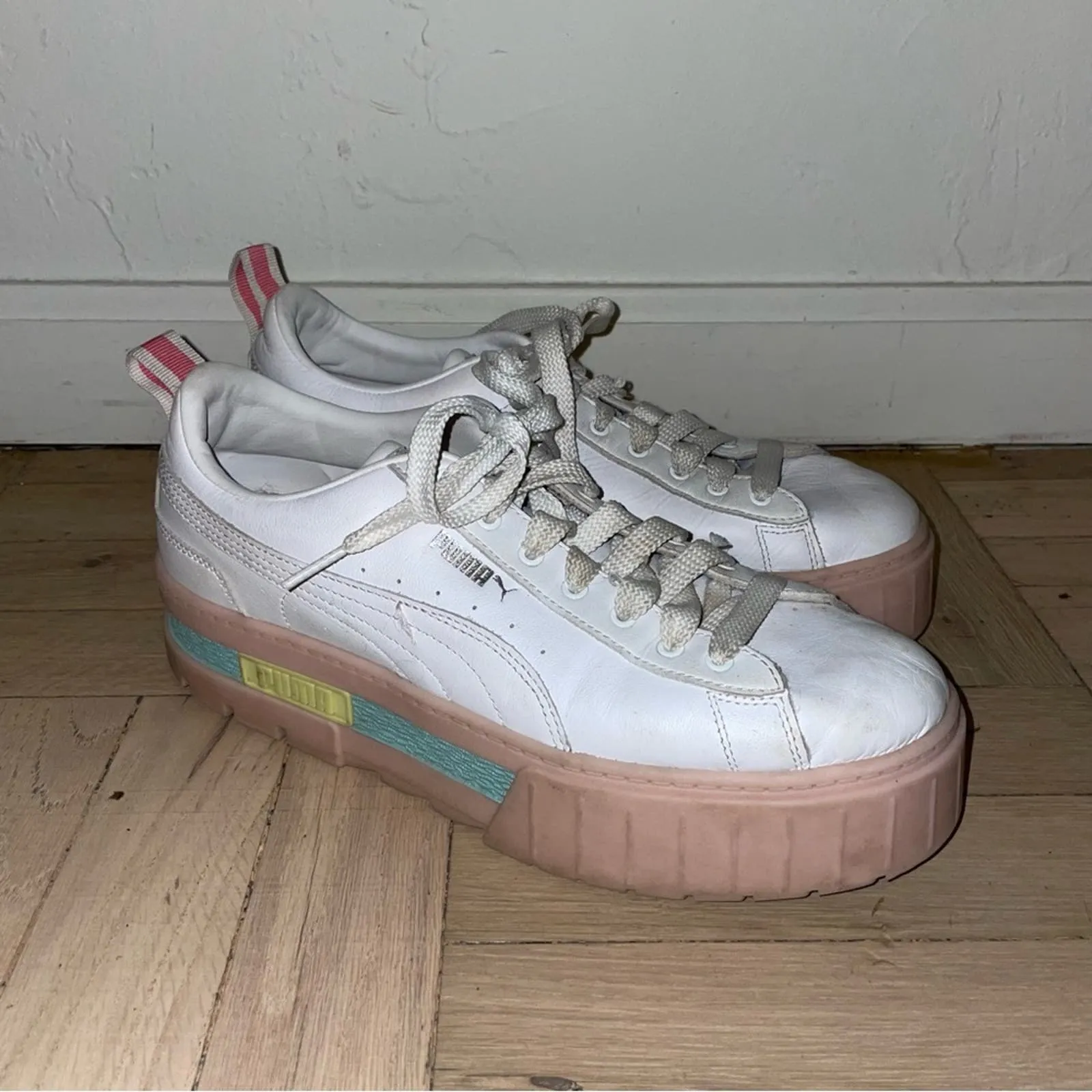 Puma Mayze Pop Bright Heights Chunky Platform Sneakers (W10)