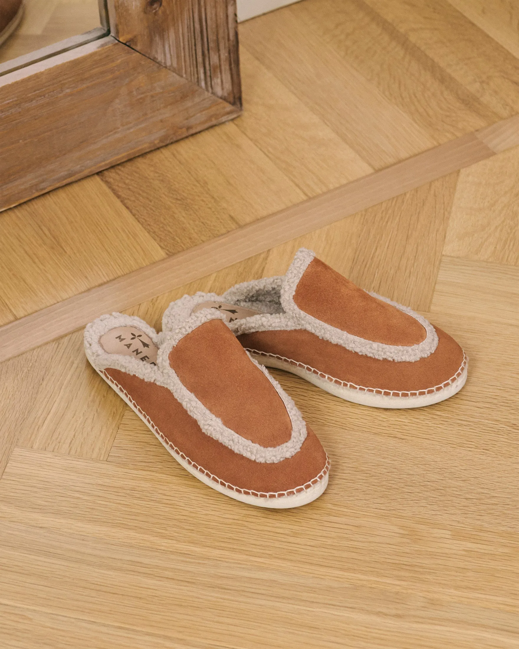 Suede Mules With Faux Fur - R39ME - Cortina Cuero