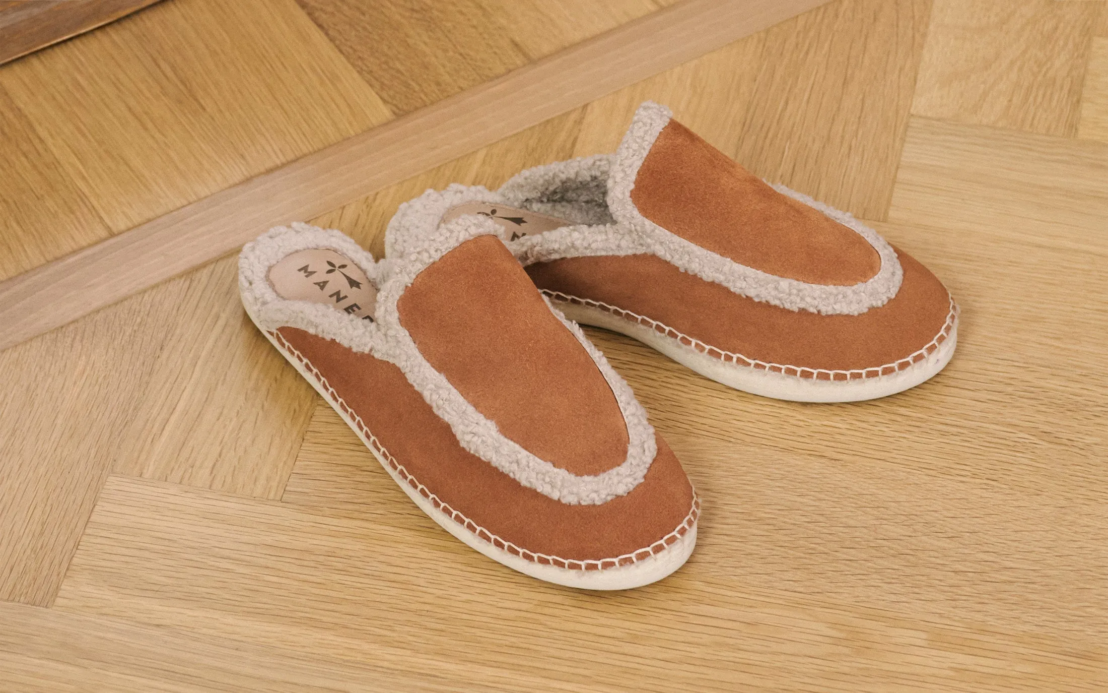 Suede Mules With Faux Fur - R39ME - Cortina Cuero